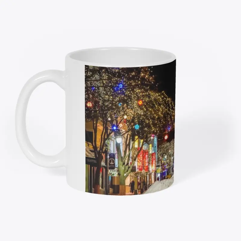 HOLIDAY COFFEE MUGS